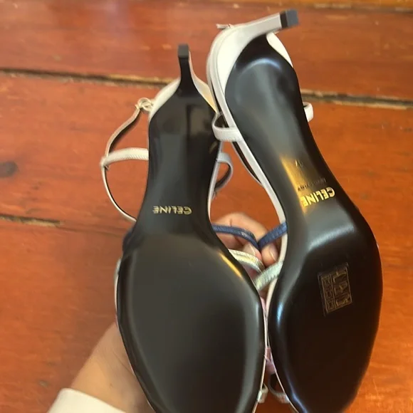 CELINE TRIOMPHE SANDAL IN LAMINATED CALFSKIN & LAMBSKIN - Picture 7 of 7